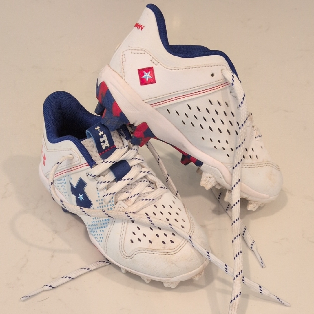 Under Armour Kids Baseball Cleats- 11